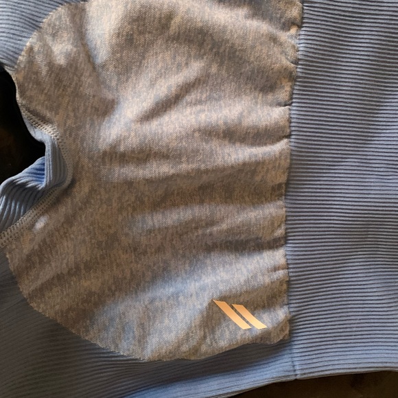 DoYouEven leggings size XS light blue. - Picture 3 of 4